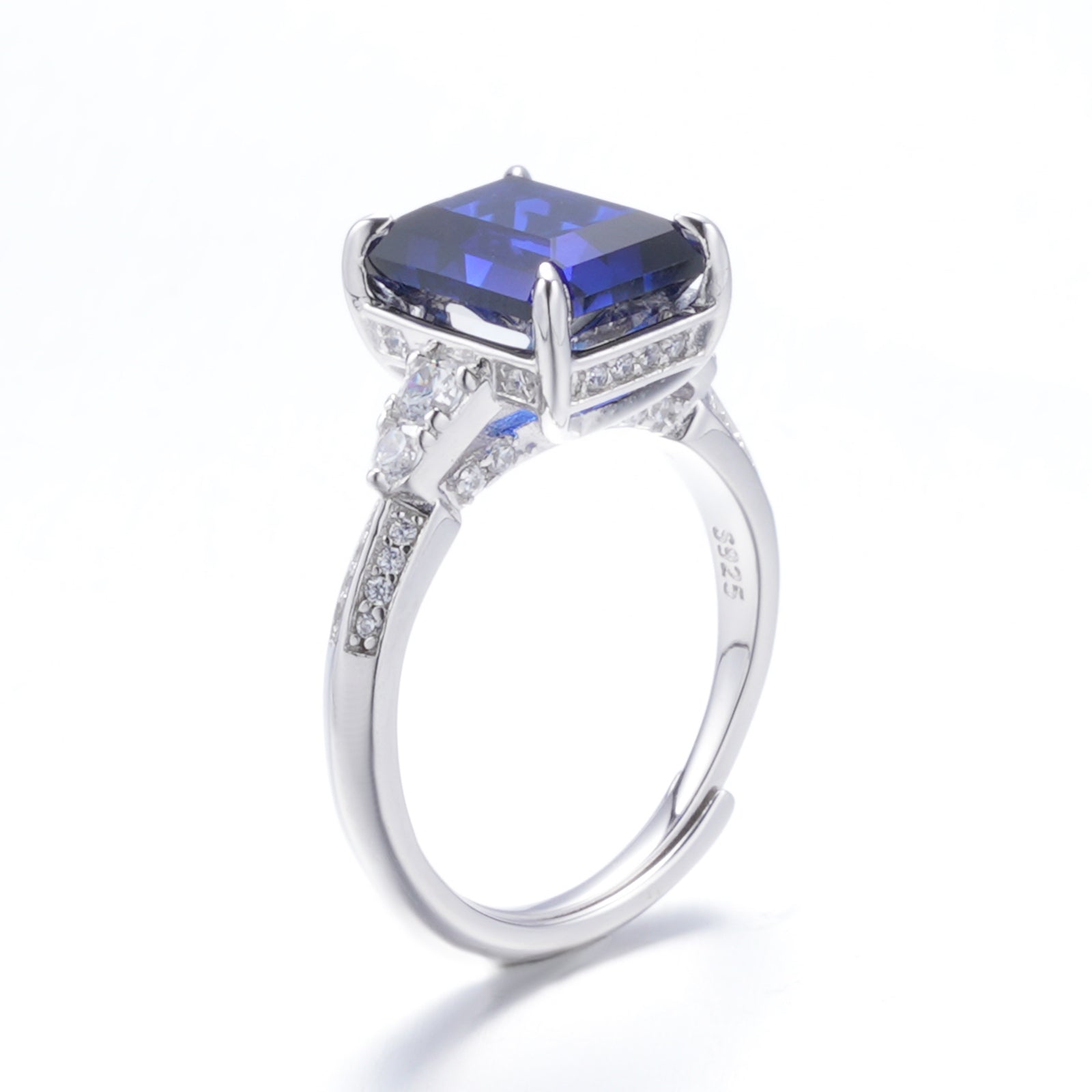 The Sapphire Statement — 4.2ct emerald-cut blue sapphire ring in 925 sterling silver